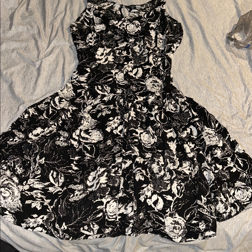 Studio 1940 Black and White Floral Kids Dress